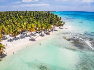 Gite a Sainte-Anne Guadeloupe : plage et tranquillite